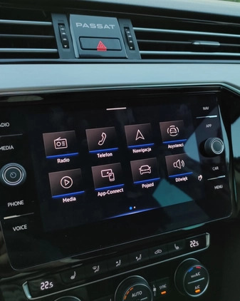 Volkswagen Passat cena 98000 przebieg: 163875, rok produkcji 2020 z Wyszków małe 106